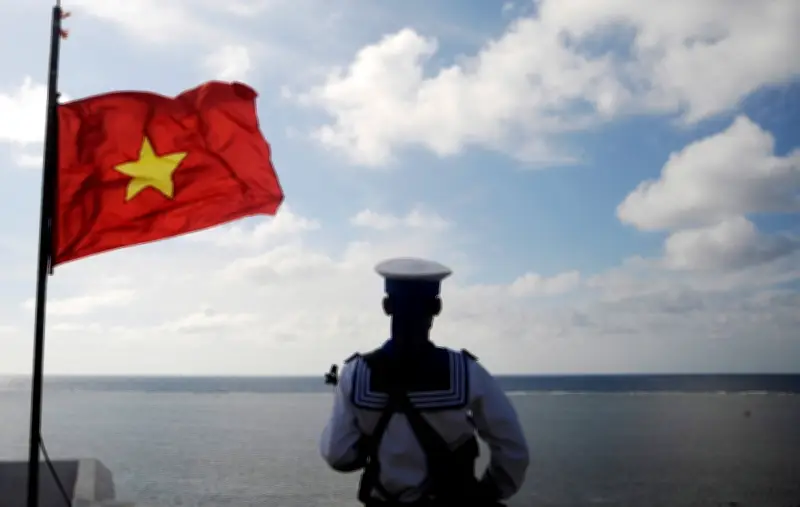 Petrovietnam buka tender blok minyak di Laut China Selatan