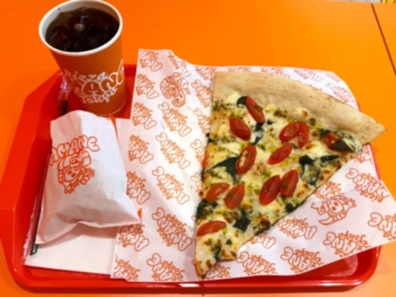 Pizza Amane Tokyo di TTDI: Saji Piza Gaya New York dengan Sentuhan Jepun