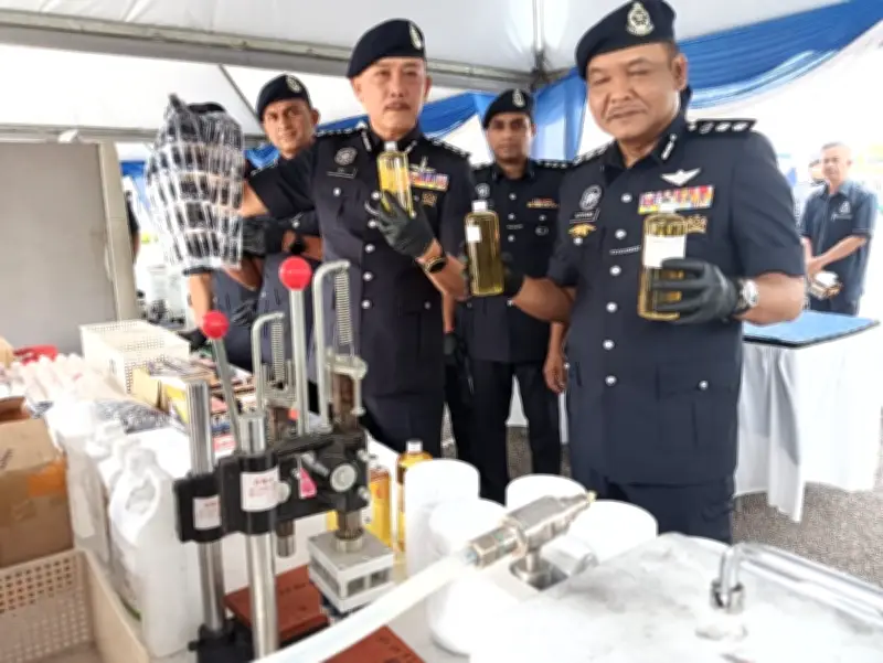 Polis Johor tumpas makmal dadah, rampas kartrij vape bernilai RM16.4 juta