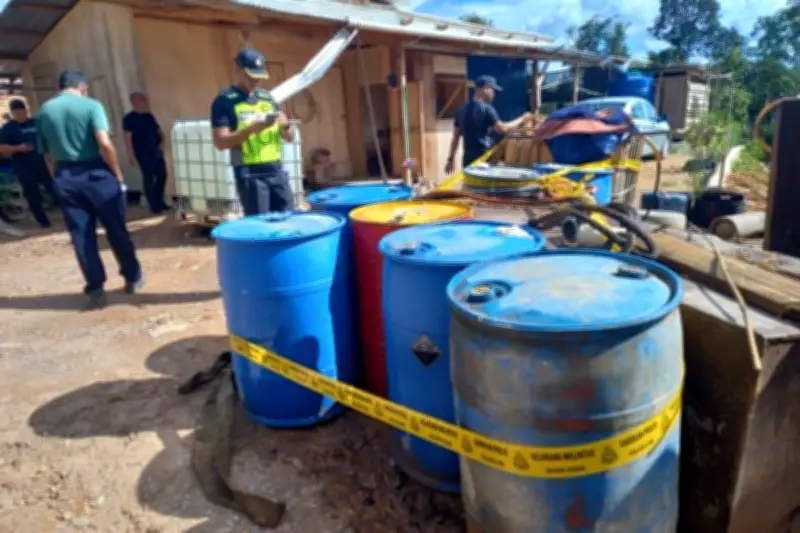 Polis Marin Malaysia rampas daging beku dan diesel RM2.95 juta di Bintulu, Julau