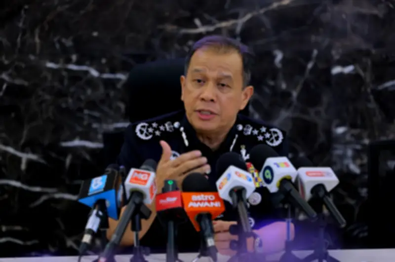 Polis sahkan siasat dakwaan Jho Low hadiri mesyuarat rahsia di KL