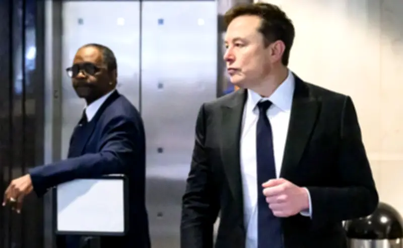 Presiden OpenAI dakwa Elon Musk ugut pukul dalam pertemuan 2017