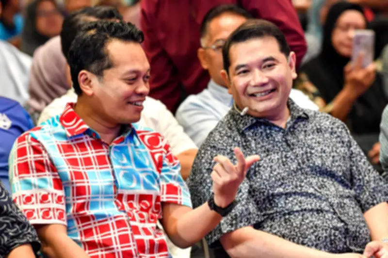 Rafizi dan Nik Nazmi letak jawatan PKR, kosongkan kerusi Pandan dan Setiawangsa