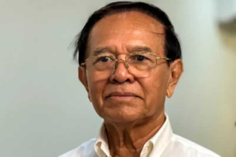 Raja Kembali Maafkan Bekas Pemimpin Pembangkang Kem Sokha