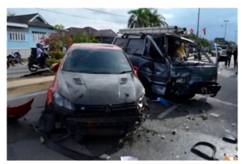 Remaja 18 Tahun Maut Dalam Nahas Dua Kenderaan Di Kuala Terengganu