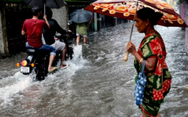 Ribut di Uttar Pradesh, India, korban meningkat kepada 111 orang