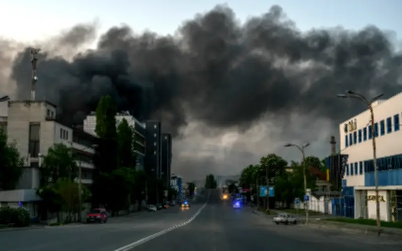Rusia bunuh 4 dalam serangan besar ke atas Kyiv selepas ugut balas