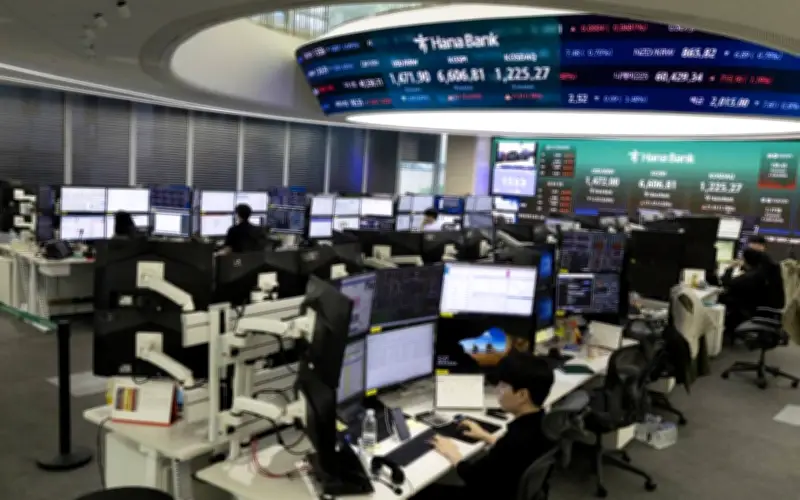 Saham Asia meningkat, minyak mendatar di tengah ketidakpastian Timur Tengah