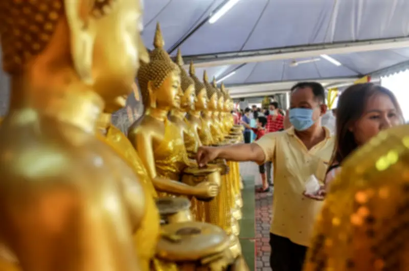 Selangor pasang 666 patung Putera Siddhartha sambut Wesak 6 Jun