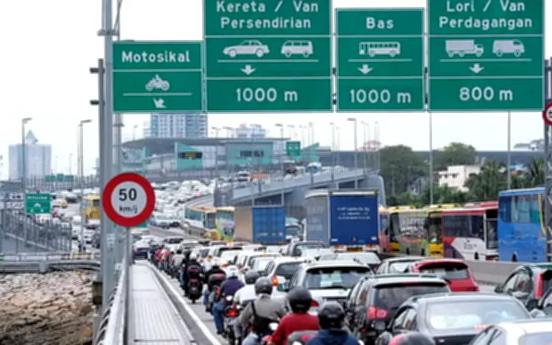Singapura Sekat Permit Kenderaan Asing Jika Ada Saman Belum Bayar