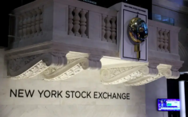 S&P 500 jatuh apabila saham cip berundur daripada kenaikan