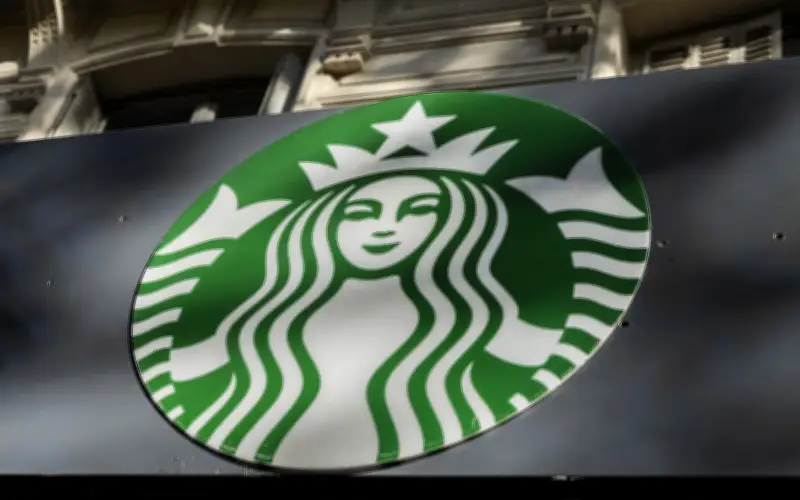 Starbucks Korea alami penurunan jualan selepas kontroversi 'Hari Kereta Kebal'