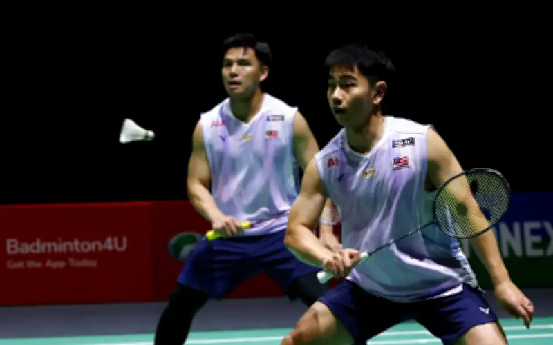 Sze Fei-Izzuddin tersingkir di suku akhir Terbuka Singapura