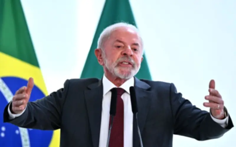 Tinjauan: Lula dan Flavio Bolsonaro terikat dalam pusingan kedua presiden Brazil