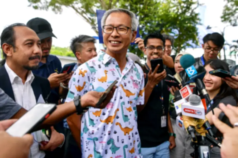 Tony Pua beri kenyataan kepada polis berhubung hantaran Facebook Rukun Negara