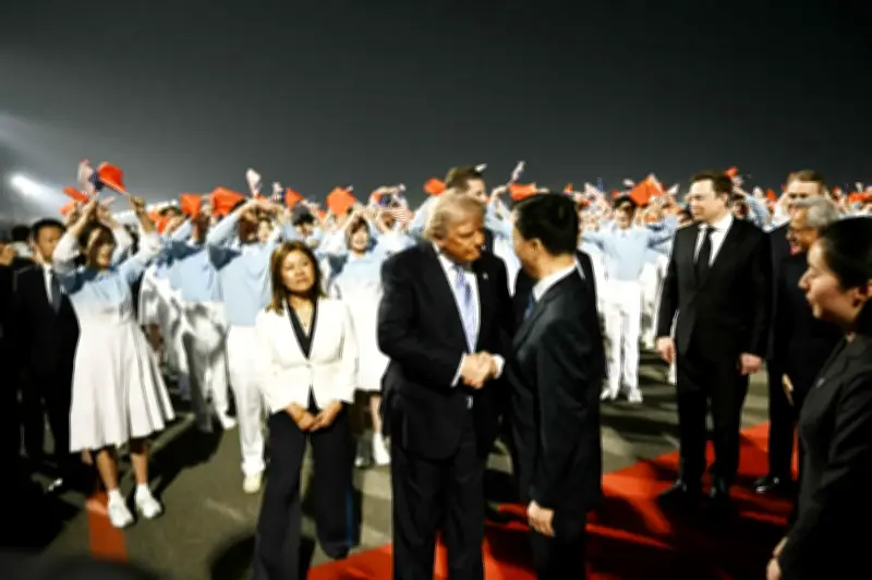 Trump mahu 'pelukan besar' daripada Xi di tengah ketegangan AS-China