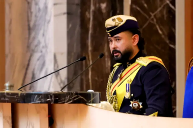 Tunku Mahkota Ismail terima Anugerah Ikon Kepimpinan Sukan