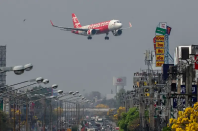 Video tular tunjuk juruterbang AirAsia lakukan pendaratan 'ketam' di Taiwan