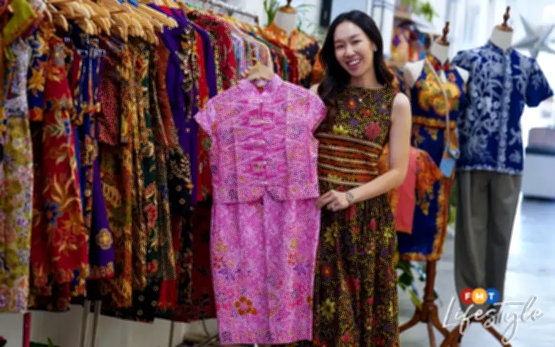 Wanita ini hidupkan semula perniagaan jahitan makciknya