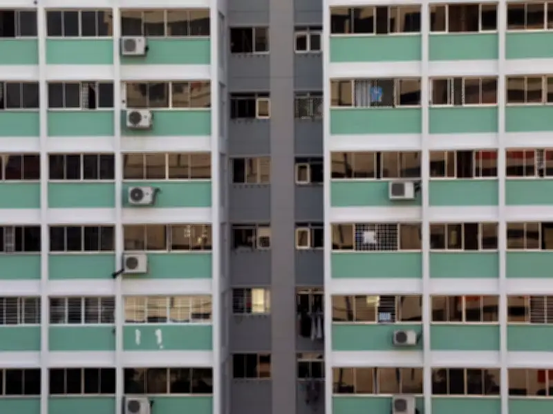 Warga Malaysia 22 tahun didakwa bunuh wanita di lif HDB Singapura