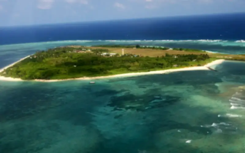 Waspada Militarisasi di Laut China Selatan