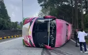 7 cedera dalam nahas babit 2 bas, SUV di Genting Highlands