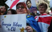 Beribu-ribu rakyat Georgia berhimpun pro-EU pada Hari Kemerdekaan