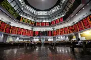 Bursa Malaysia dibuka rendah, sentimen pemalu dan belian perlahan