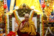 Dalai Lama hadiri angkat sumpah pemimpin kerajaan Tibet dalam buangan