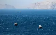 Iran tubuh zon pengawasan kapal lalu Selat Hormuz