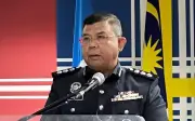 Mayat lelaki ditemui dalam kereta, disangka meninggal 5 hari lalu