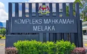 Peniaga burger didakwa tampar dan gigit bayi sendiri