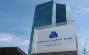 Saham Eropah jatuh, minyak naik selepas serangan AS di Iran