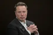 Siapa Bunuh Perintah AI Trump? Musk Nafi Terlibat