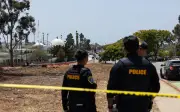 Tiga maut, dua penembak remaja mati dalam insiden tembakan di masjid San Diego