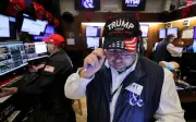 Wall Street dibuka tinggi didorong pemulihan saham cip dan penurunan hasil bon