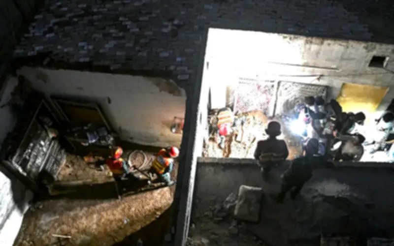 14 murid maut bumbung pusat tuisyen runtuh di Lahore, Pakistan