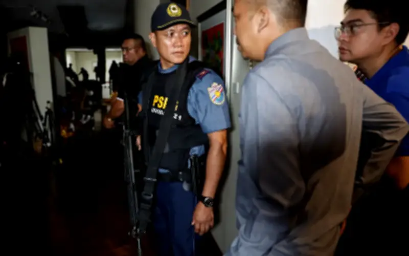 3 terbunuh dalam kejadian tembakan jarang berlaku di sekolah Filipina