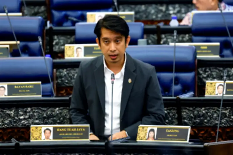 Adam Adli: Kemasukan IPT berdasarkan merit, tiada 'laluan belakang' untuk UEC