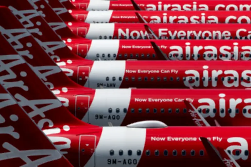 AirAsia mohon maaf, serah prosedur baharu alat kekang kanak-kanak perubatan