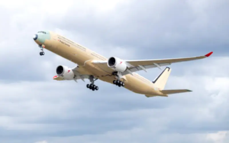 Airbus uji kapal terbang penumpang mampu terbang 22 jam tanpa henti