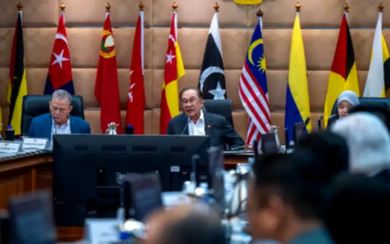 Anwar: Budaya selesa jangan halang reformasi pendidikan negara