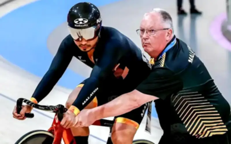 Azizulhasni: Jalan berbatu jika jurulatih Beasley tinggalkan Malaysia