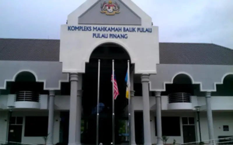 Bekas Kerani Firma Guaman Di Balik Pulau Tidak Mengaku Enam Tuduhan Pecah Amanah RM33,827