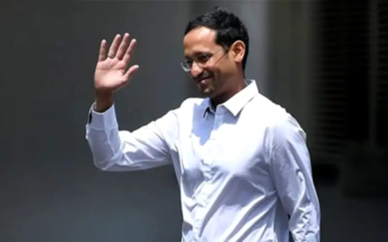 Bekas menteri pendidikan Indonesia dipenjara 10 tahun kes rasuah komputer riba