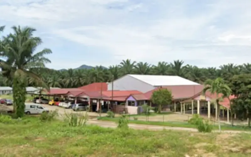 Bilik dron di sekolah Tamil estet dapat pujian menteri