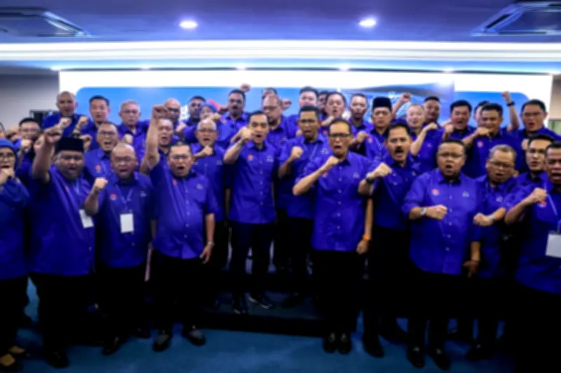 BN Johor Lancar Manifesto Pilihan Raya: 200,000 Pekerjaan Berkualiti, RM100 Juta Perumahan dan Pendidikan