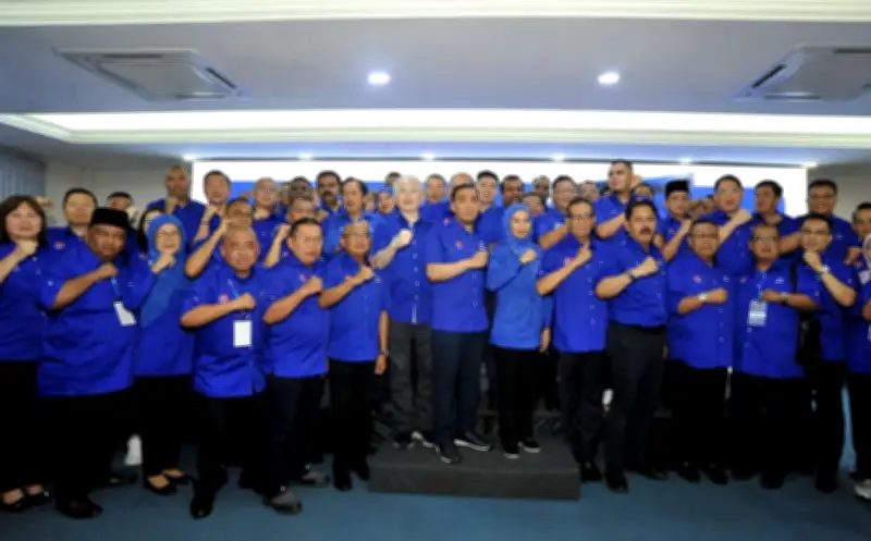 BN Johor umum 56 calon PRN, Onn Hafiz terajui senarai