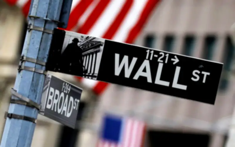 Brent jatuh bawah US$75, Nasdaq terus merosot untuk hari ketiga