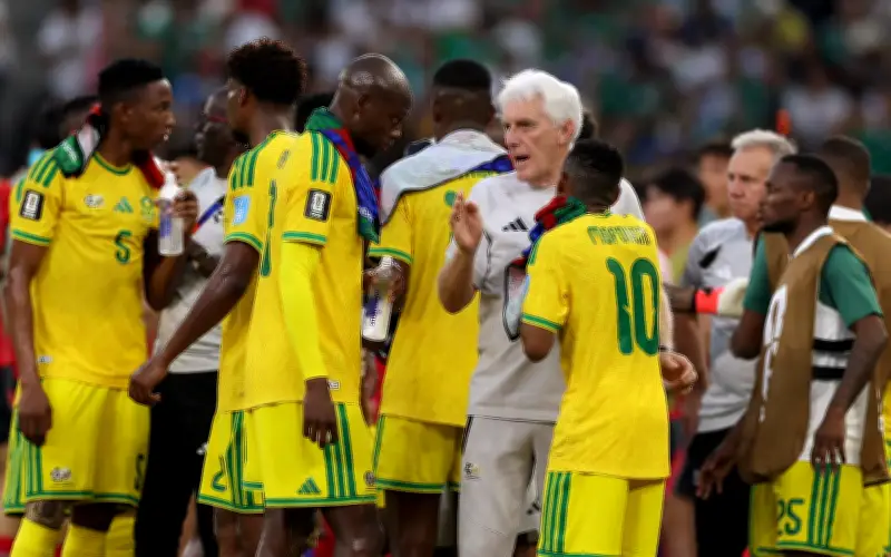 Broos balas kritikan selepas Afrika Selatan ke pusingan kalah mati Piala Dunia